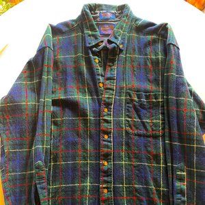 Vintage Pendleton Pure Virgin Wool XL Flannel in Green and blue
